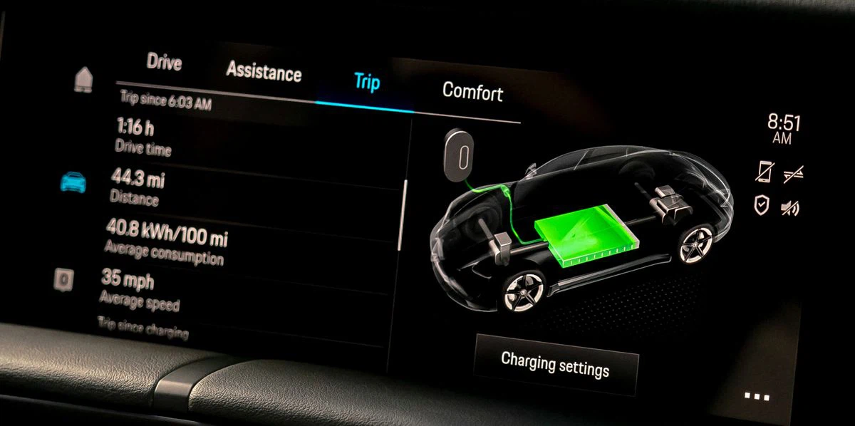 2020-porsche-taycan-4s-129-1576001351 2020-porsche-taycan-4s-129-1576001351