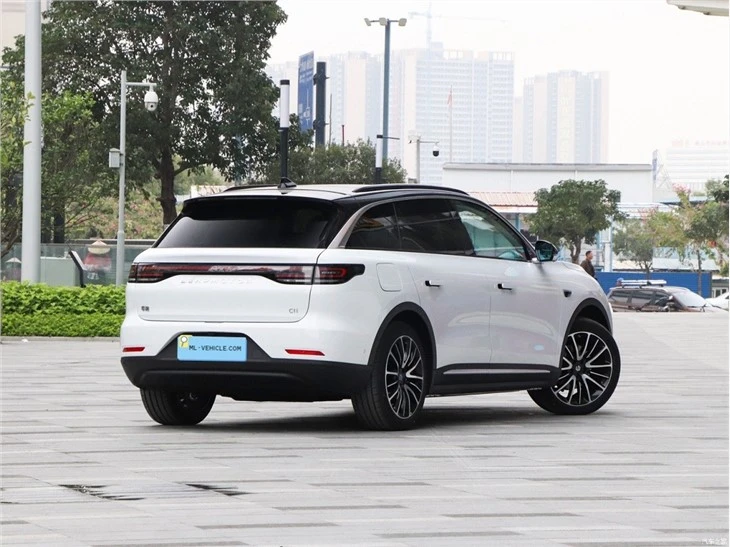 Leapmotor C11