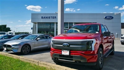 ครึ่งหนึ่งของตัวแทนจำหน่าย Ford ในสหรัฐอเมริกาเลือกที่จะไม่ขายรถยนต์ไฟฟ้า