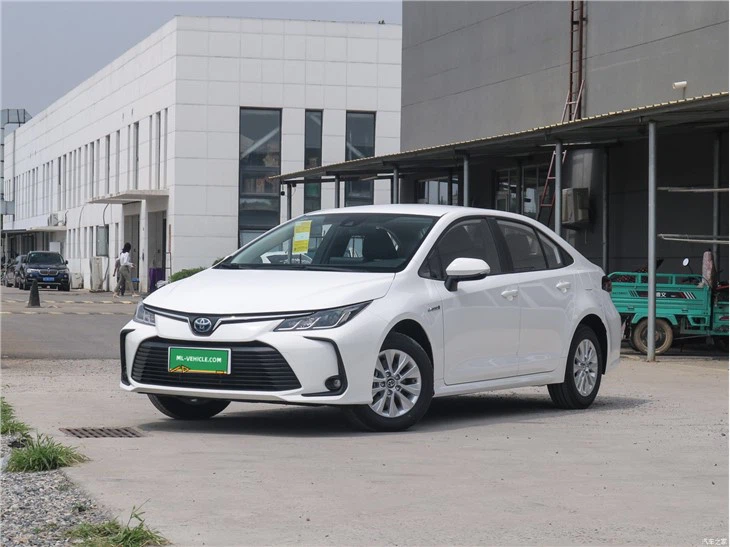 TOYOTA COROLLA เครื่องยนต์คู่ 1.8LE CVT รุ่น Pioneer