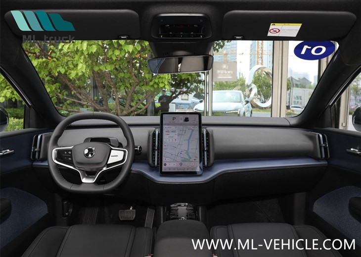 2024 Volvo EX30 EV SUV