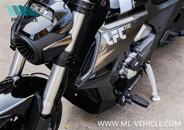 Benda LFC 700 Motorcycle